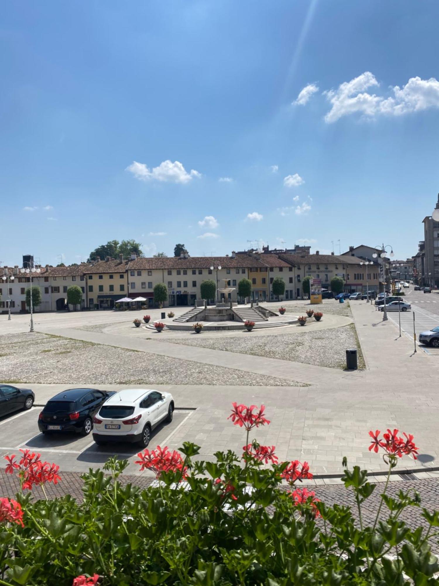 Albergo Leon D'Oro Maniago Εξωτερικό φωτογραφία